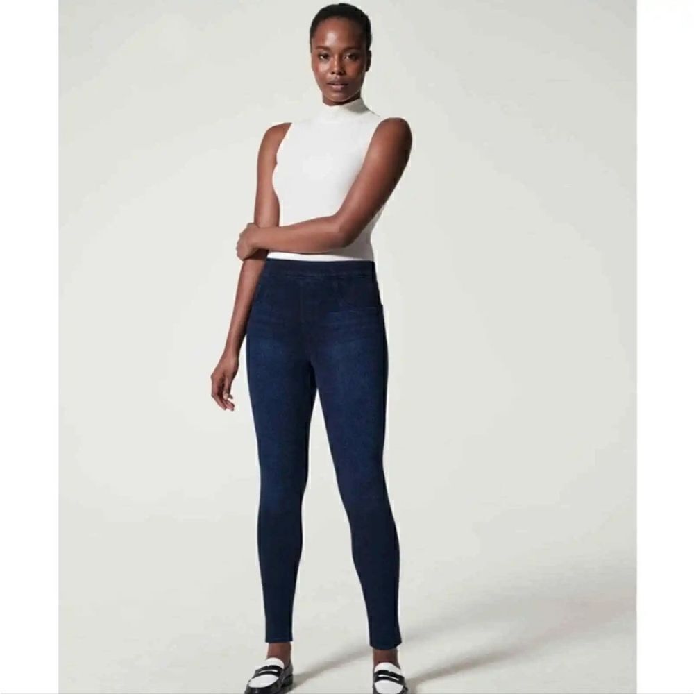 SPANX Women's Large High Rise Dark Blue Ankle Skinny Jeans